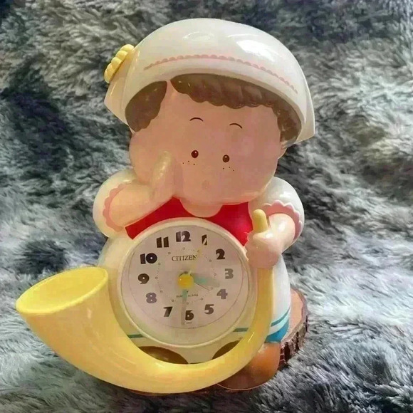 Vintage Citizen Alarm  Clock Child with Swiss Horn Very Loud Alarm 6 1/2" tall - Picture 14 of 17